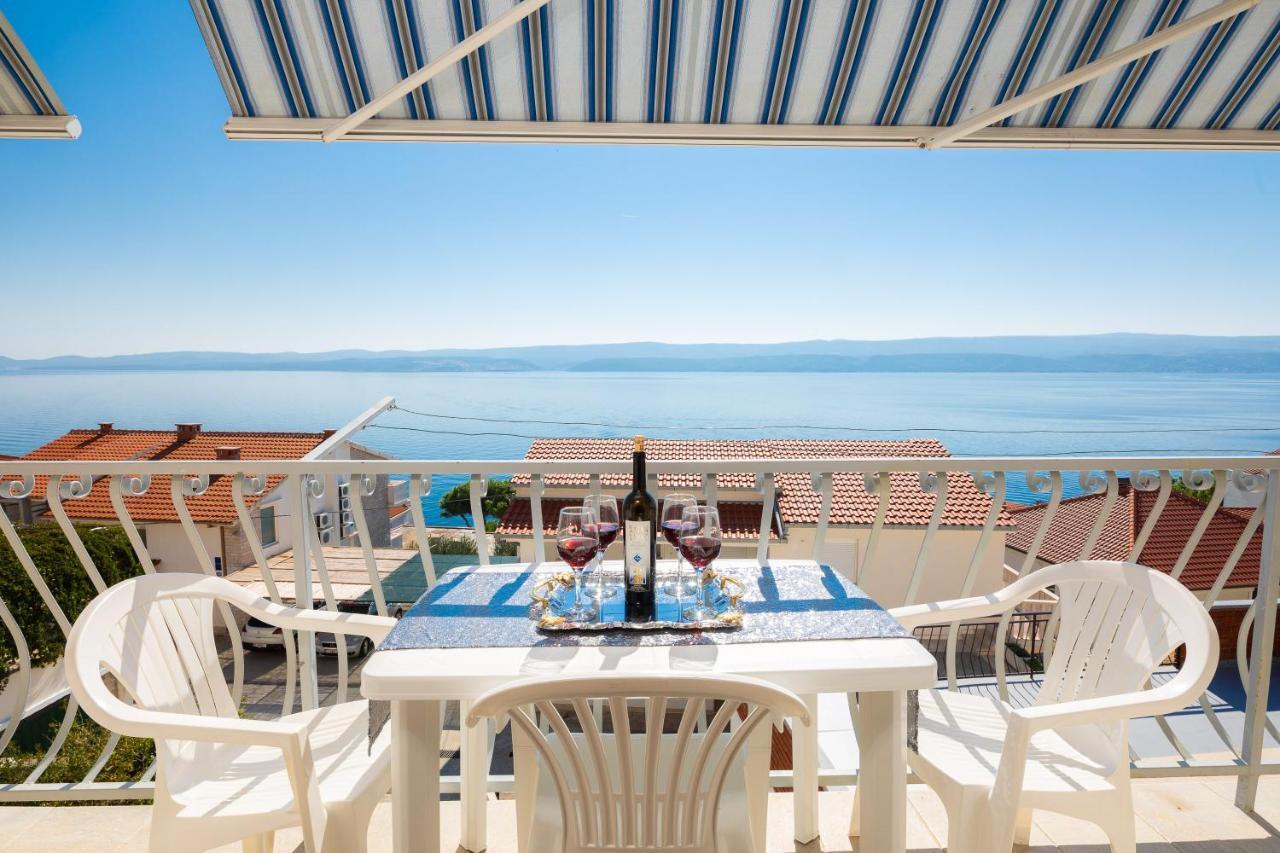Fba Family Beach Apartments Omis Exterior photo